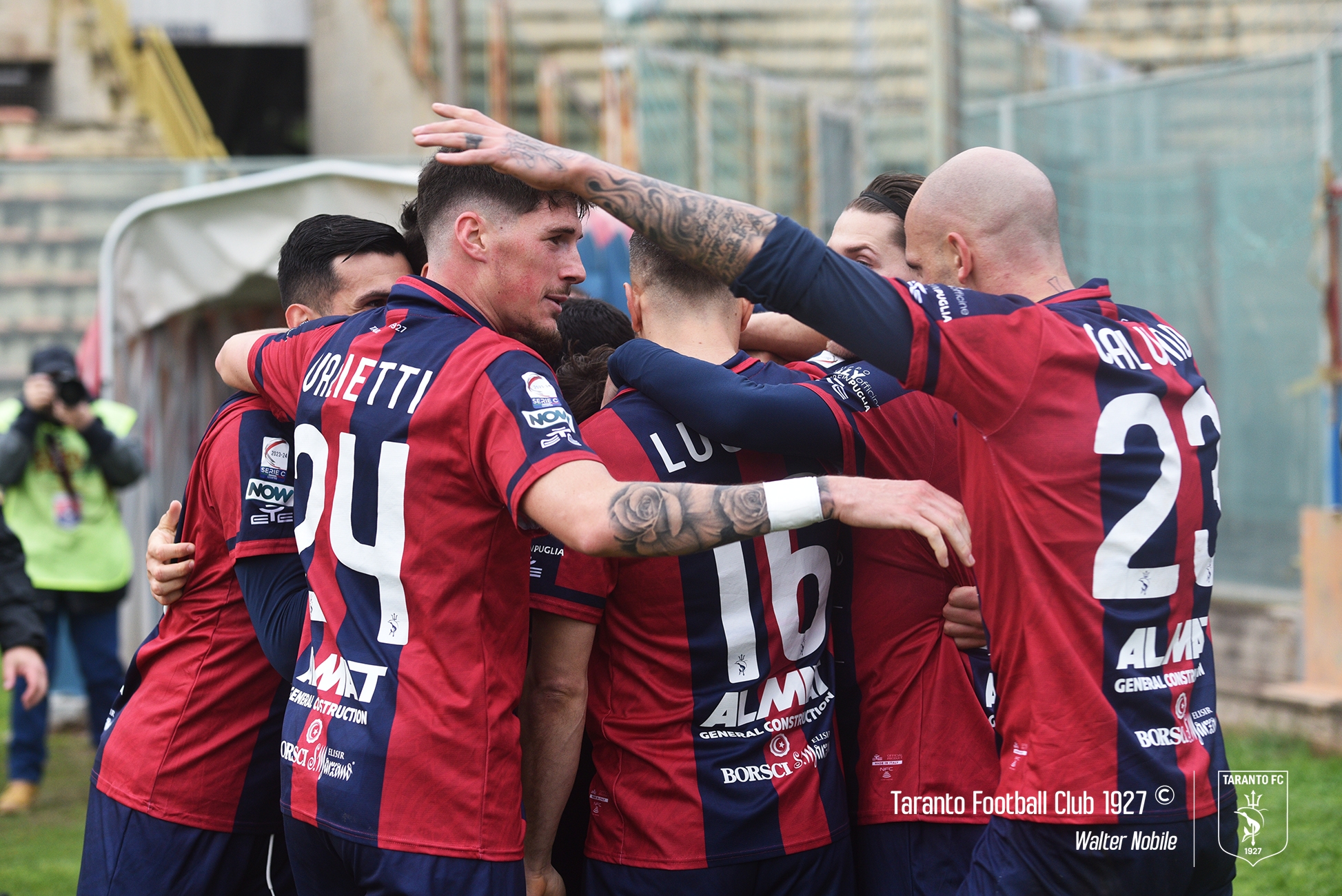 TARANTO-CATANIA IN FOTO